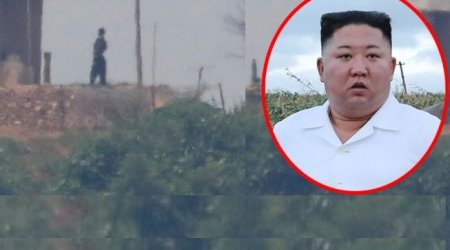 Kim Çen In əsgərlərə 