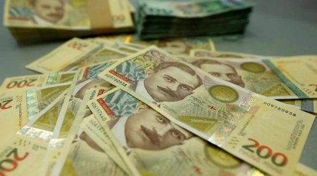 В Грузии курс доллара превысил 3,15 лари