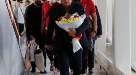 «Галатасарай» прилетел в Баку