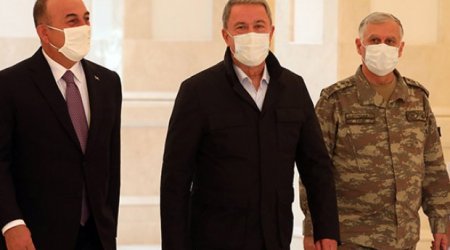 Türkiyəli rəsmilərin Azərbaycan prezidenti ilə görüşündən FOTOLAR