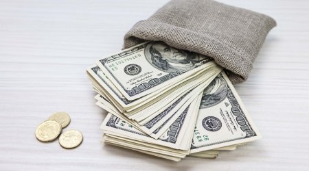 Курс доллара обновил минимум за два с половиной года
