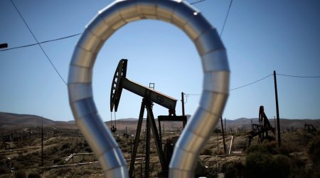 Азербайджанская нефть подешевела