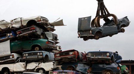 В Азербайджане разработана программа утилизации старых автомобилей