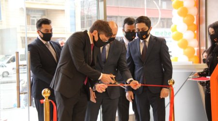 Unibank filialı yeni konseptdə və yeni ünvanda - FOTO/VIDEO