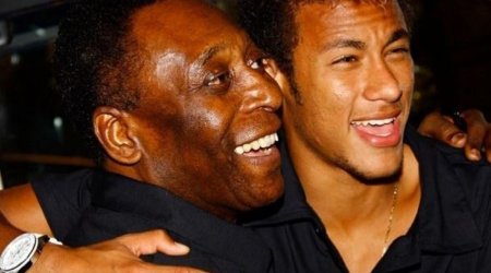 Pele: Neymarın Braziliya yığmasında qol rekordumu qırmasına azarkeşlik edirəm