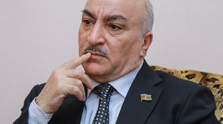 Spikerlə deputat arasında mübahisə: 