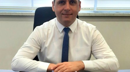 Лица AccessBank: Бахтияр Бахтияров, руководитель Наримановского филиала банка: «Люди становятся более продуктивными и творческими, когда они занимаются любимым делом.»