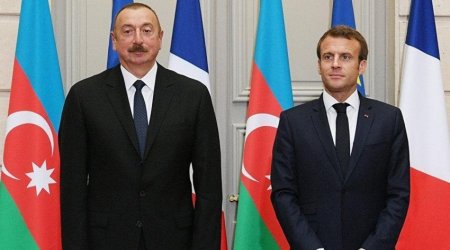 İlham Əliyev və Emmanuel Makron Ermənistan-Azərbaycan sərhədindəki vəziyyəti müzakirə ediblər