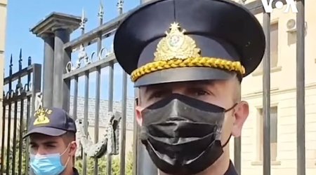 Şöbə rəisi Polis İdarəsinin qarşısındakı aksiyadan danışdı