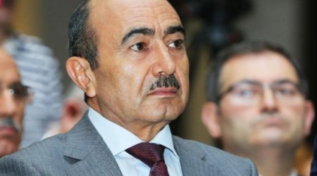 Vüqar Səfərlinin məhkəməsində Əli Həsənovla bağlı vəsatət