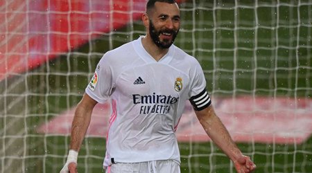 “Real” Benzema ilə bağlı qərar verdi