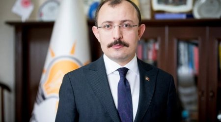 Turkey's Trade Minister arrives in Baku