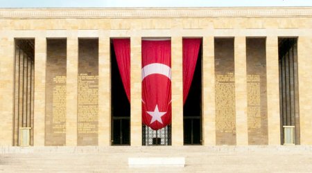 MN:Baş Qərargah rəisi Anıtqəbiri ziyarət edib