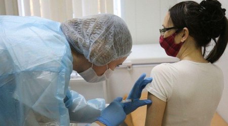 Mobile vaccination sites in Baku schools resume operations