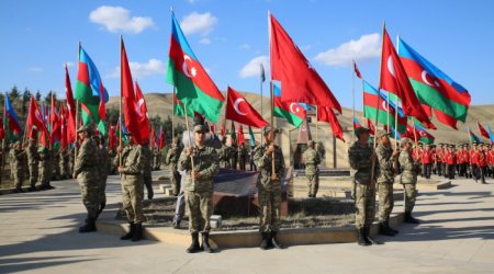 Bakıda hərbi yürüş başa çatıb - YENİLƏNDİ - VİDEO