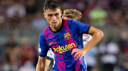 Barcelona extends contract of young player