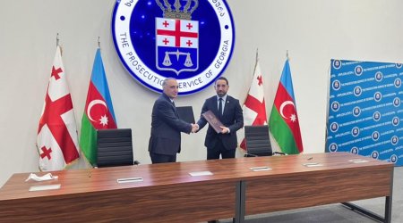 Azerbaijani, Georgian top prosecutors sign memo