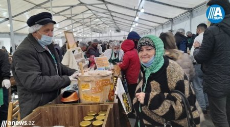 Azərbaycanda ilk dəfə Qarabağ balı satışa çıxarılıb - FOTOLAR