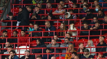 Atalanta fans attack Manchester United fans in Italy