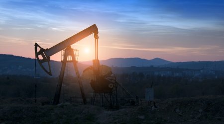 Azerbaijani oil price rises by 1%