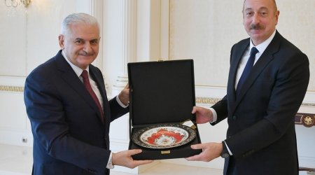 President Aliyev receives former Turkish PM