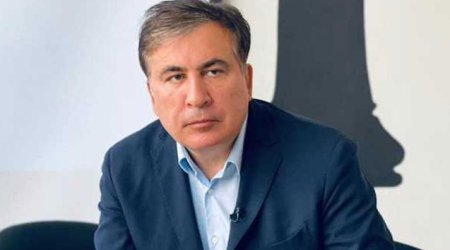 Saakaşvili aclıq aksiyasını dayandırmaq qərarına gəldi