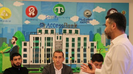 Серкан Коч провел тренинг для сотрудников AccessBank