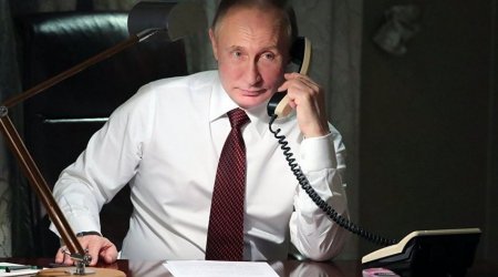 Putin, Pashinyan discuss situation on Azerbaijani-Armenian border