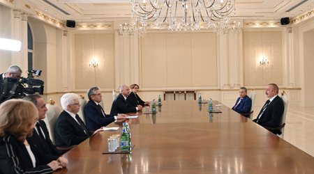 Prezident görüş keçirdi