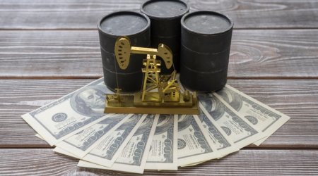 Azerbaijani oil price rises nearly 2%