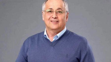 Rusiyada deputat yol qəzasında ölüb