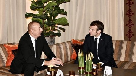 Makron Azərbaycan dilində paylaşım etdi - FOTOLAR