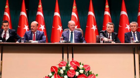 Türkiyədə minimum əməkhaqqı 50 faiz artdı