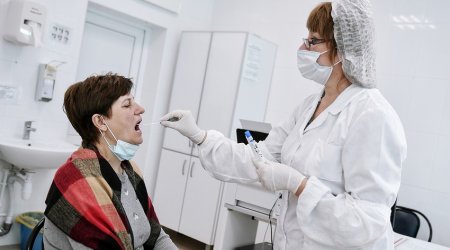 Rusiyada koronavirusdan ölənlərin sayı 296 mini ötdü