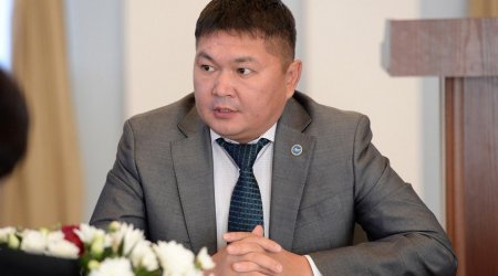 Qırğızıstan Prezidenti Azərbaycandakı səfirinə şiddətli töhmət verib