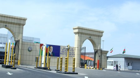 İran qonşu ölkələrlə sərhədləri BAĞLADI