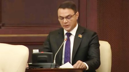 Eldəniz Səlimovun deputat səlahiyyətlərinə xitam verilir