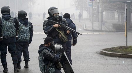 Almatıda yenidən atışma başladı