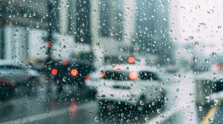 Rain, strong wind expected in Baku tomorrow