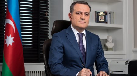 Azerbaijani FM leaves for Austria