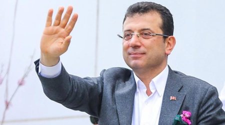 İmamoğlu sənətçilərdən üzr istədi