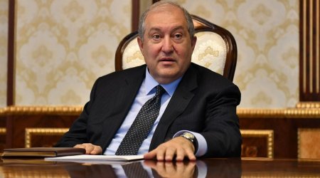 Ermənistan Prezidenti istefa verdi