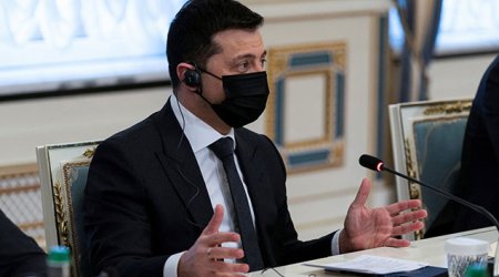 “Məni niyə dəvət edirsən, xizək sürməyə?” - Zelenskidən Lavrova cavab