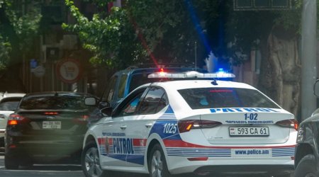 Ermənistanda silahlı şəxslər saxlanılıb