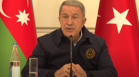Türkiyənin müdafiə naziri koronavirusdan sağalıb