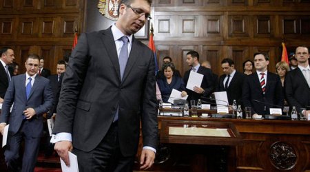 Serbiya parlamenti buraxıldı