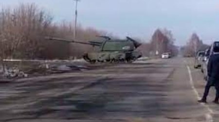 Rus tankları Kiyevə doğru irəliləyir - RƏSMİ