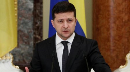 Zelenski iki vilayətin rəhbərini dəyişdi