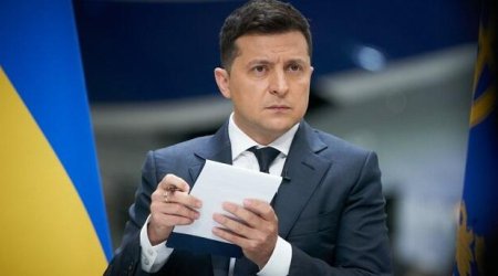 Zelenski bu vilayətlərin rəhbərlərini işdən çıxardı