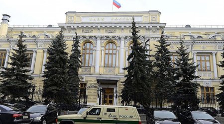 Rusiyada xaricə pul transferinə limit qoyuldu